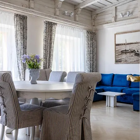 Apartamentai Nox * بالانغا